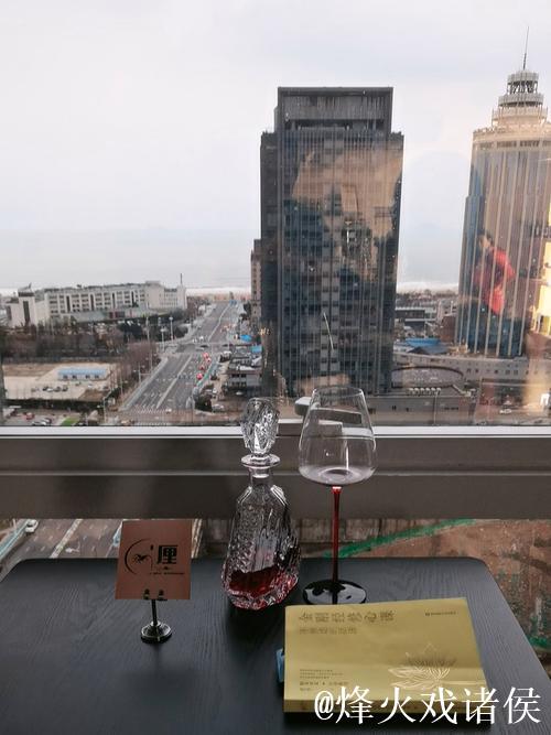 如何通过趣味互动体验搓光美女衣服菠萝蜜视频